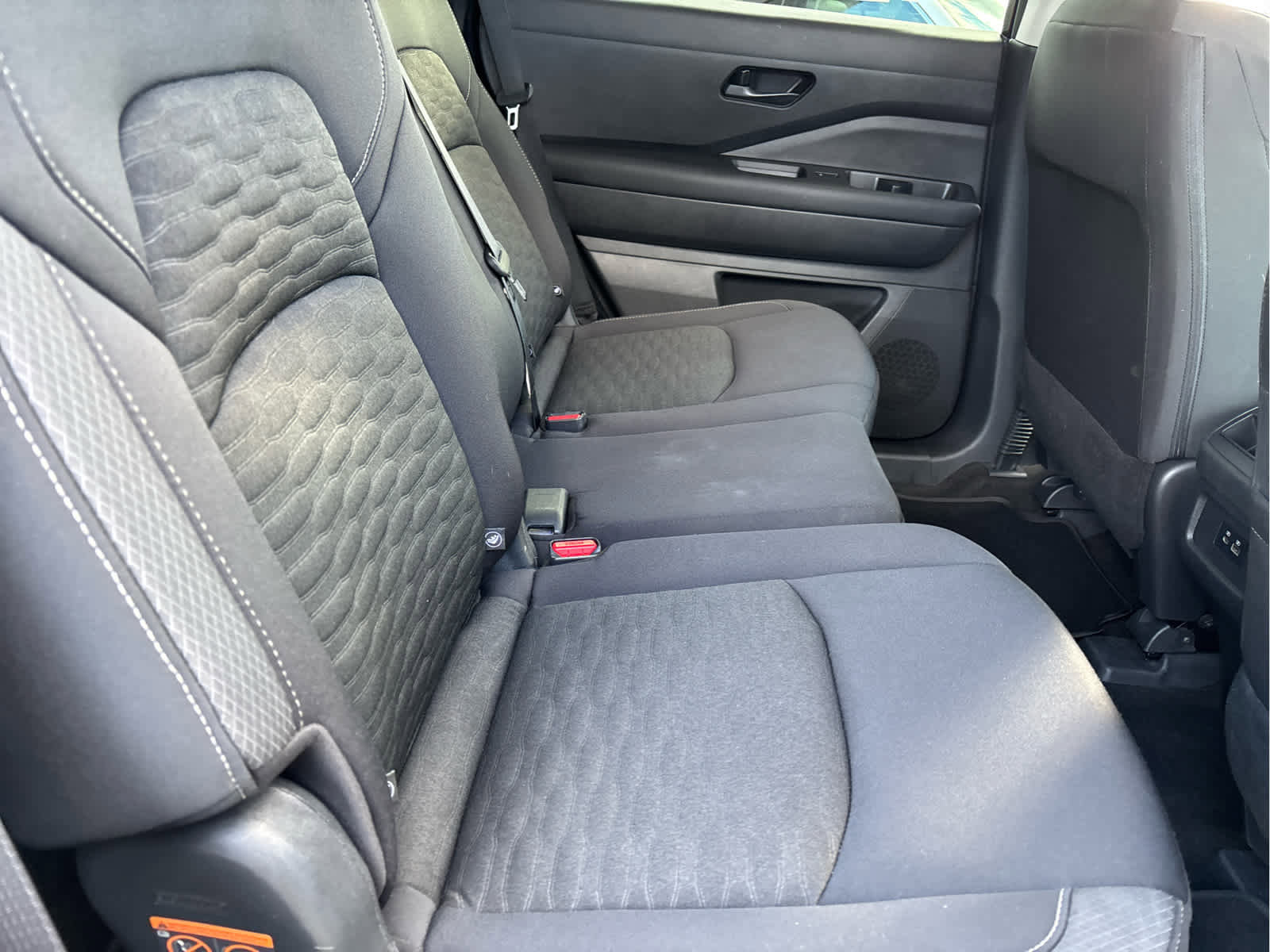 Used 2023 Nissan Pathfinder S AWD/4WD image 29