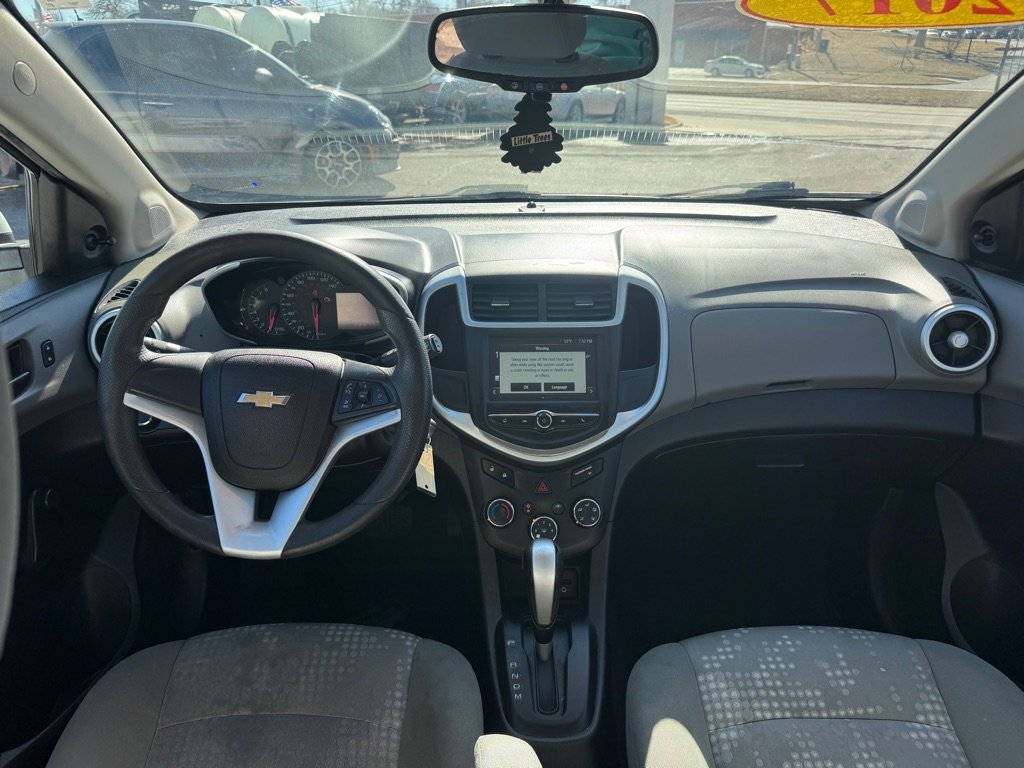 Used 2017 Chevrolet Sonic LT image 15