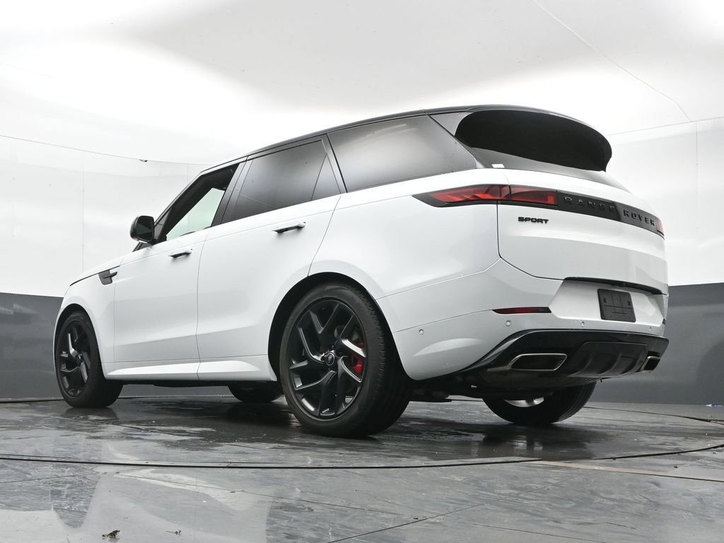 Used 2024 Land Rover Range Rover Sport Dynamic SE image 48