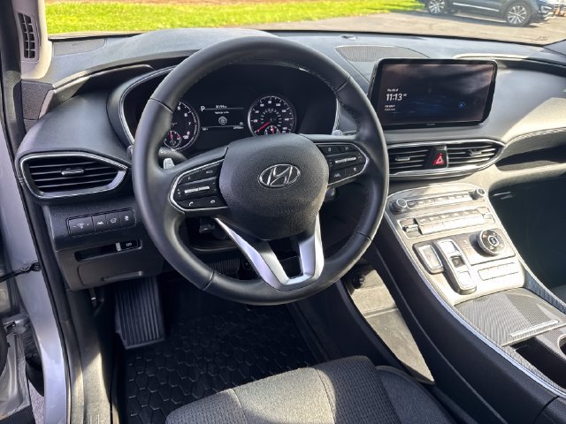 Used 2023 Hyundai Santa Fe SEL w/ Winter Weather Package AWD/4WD image 13