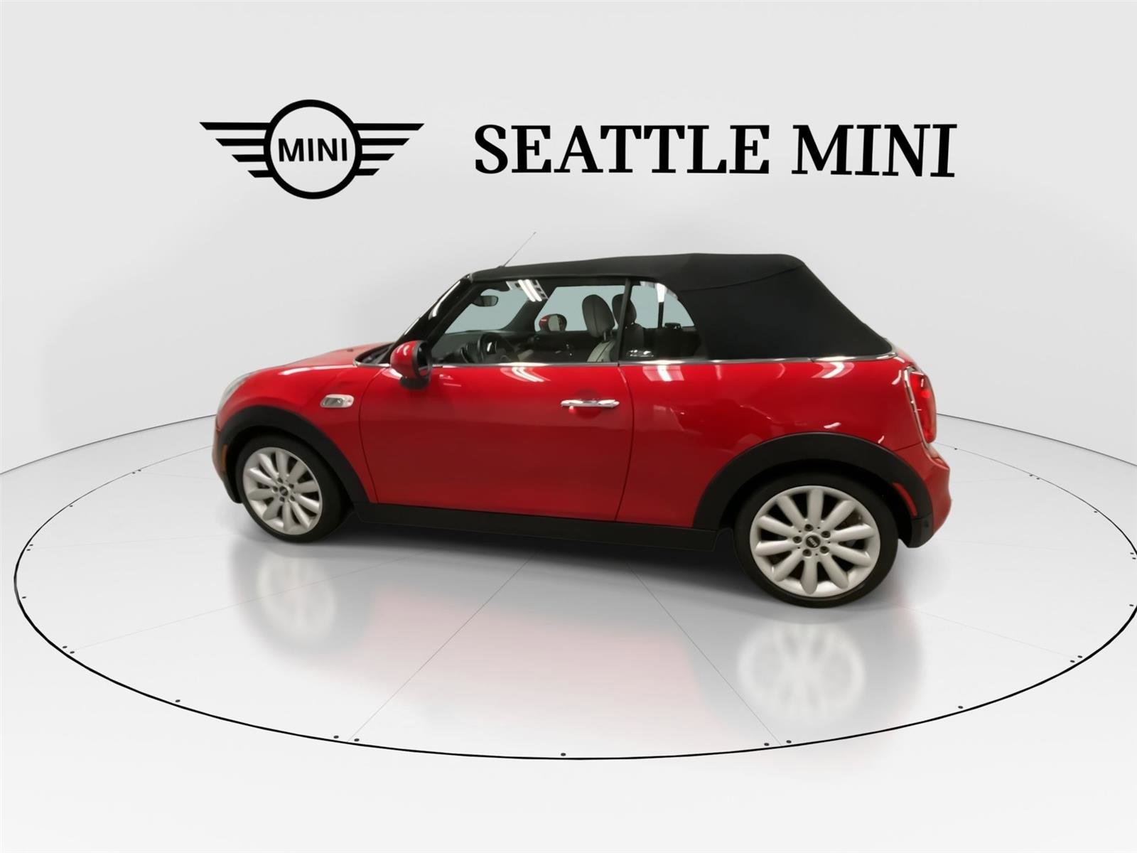 Used 2019 MINI Cooper S image 7