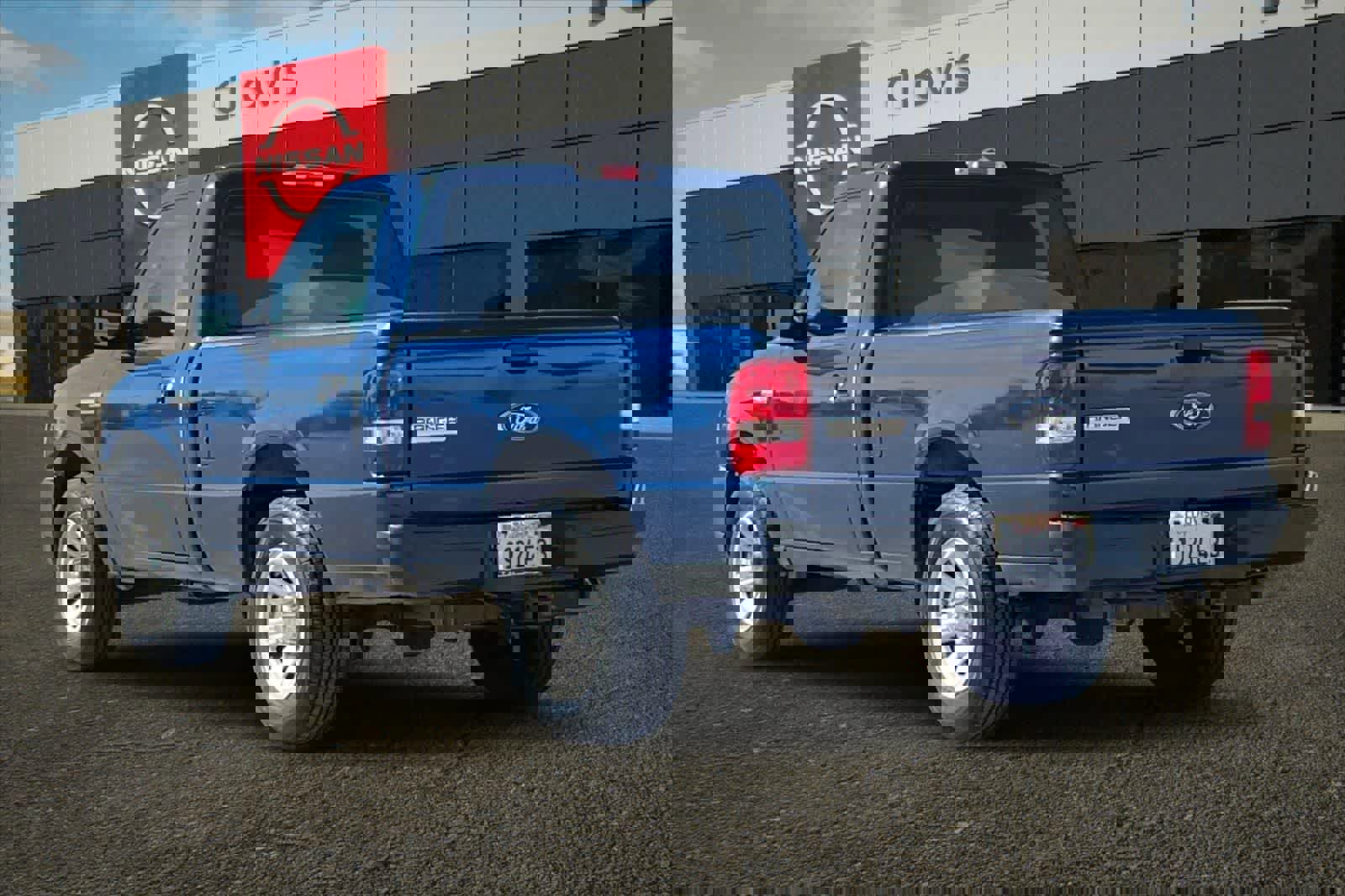 Used 2010 Ford Ranger XL image 7