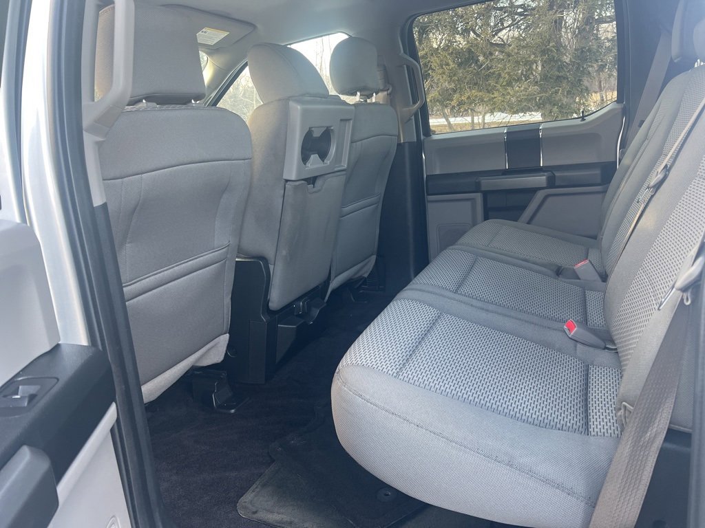 Used 2017 Ford F150 XLT image 14