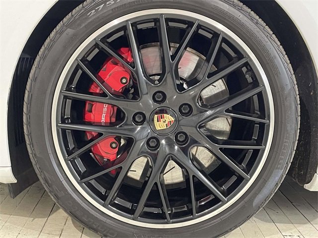 Used 2021 Porsche Panamera GTS image 13