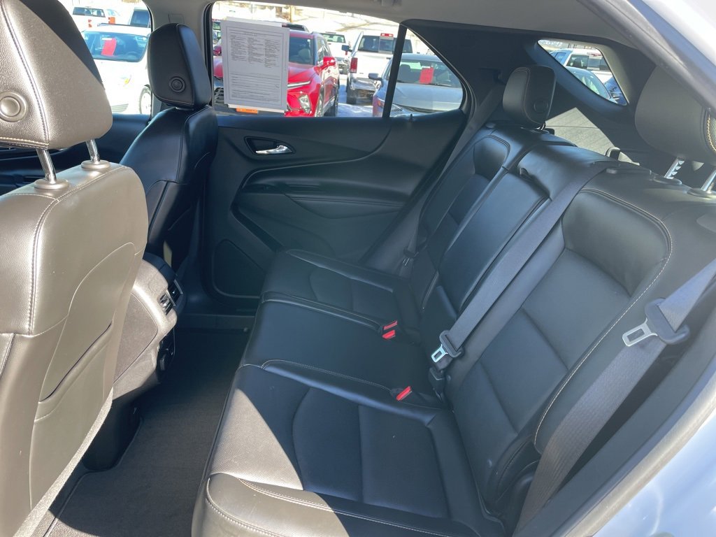 Used 2018 Chevrolet Equinox Premier image 12