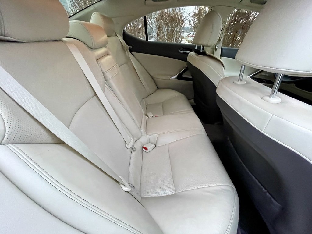 Used 2013 Lexus IS 350 AWD image 12