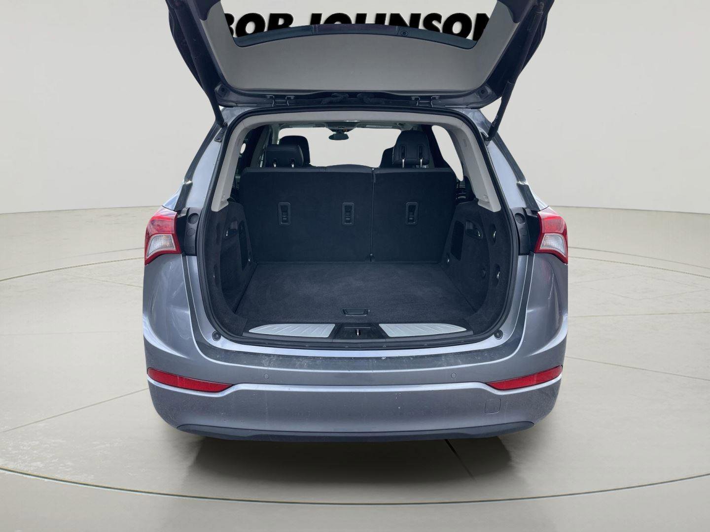 Used 2020 Buick Envision Essence w/ LPO, Interior Luxury Package image 9