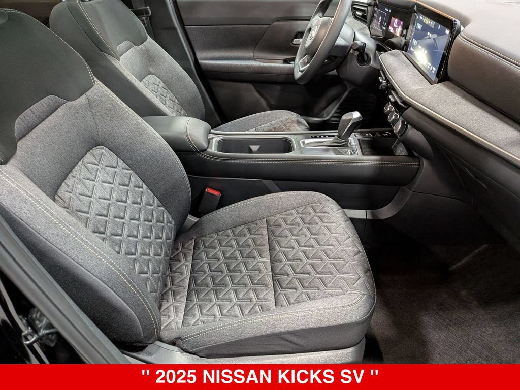 Certified 2025 Nissan Kicks SV w/ SV Premium Package AWD/4WD image 35