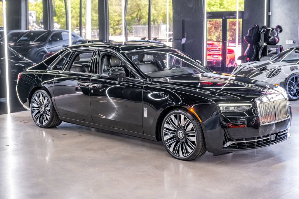 Used 2027 Rolls-Royce Ghost AWD/4WD image 2