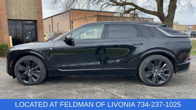 Used 2024 Cadillac Lyriq Sport w/ Nappa Leather Package image 5