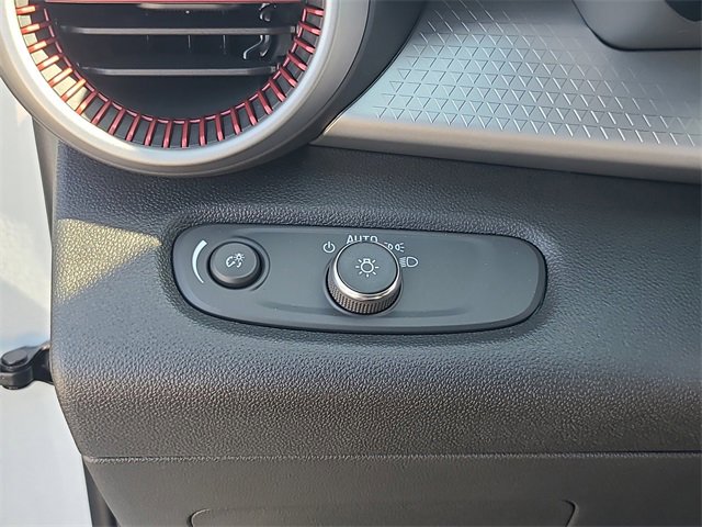 New 2026 Chevrolet Trax RS image 25