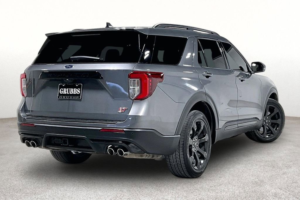 Used 2022 Ford Explorer ST w/ Equipment Group 401A AWD/4WD image 2