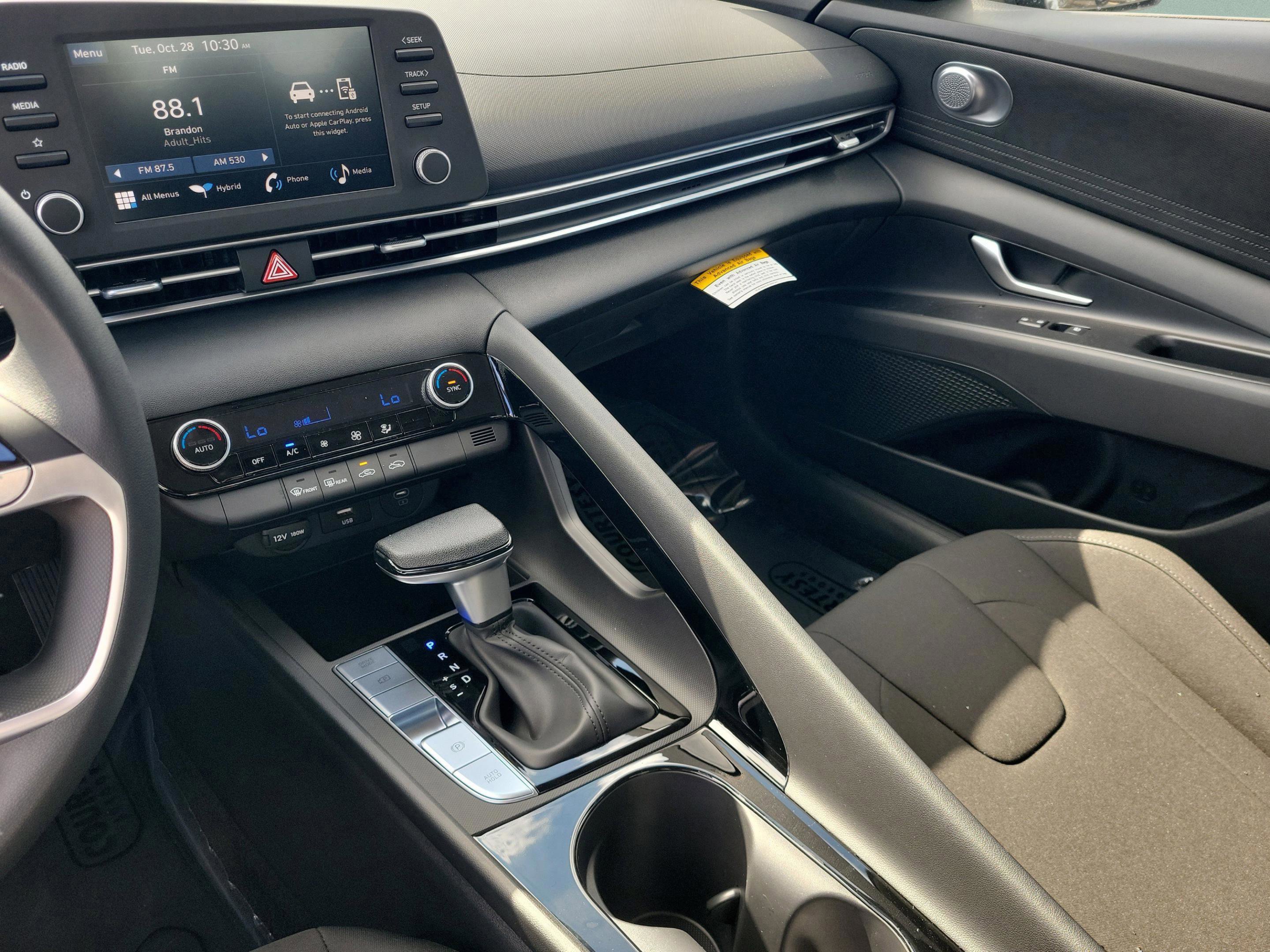 New 2026 Hyundai Elantra Blue image 12