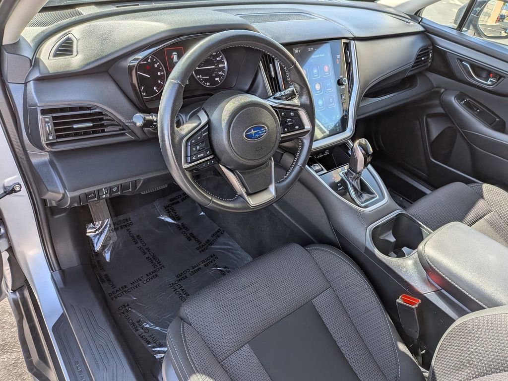Used 2025 Subaru Outback Premium image 14