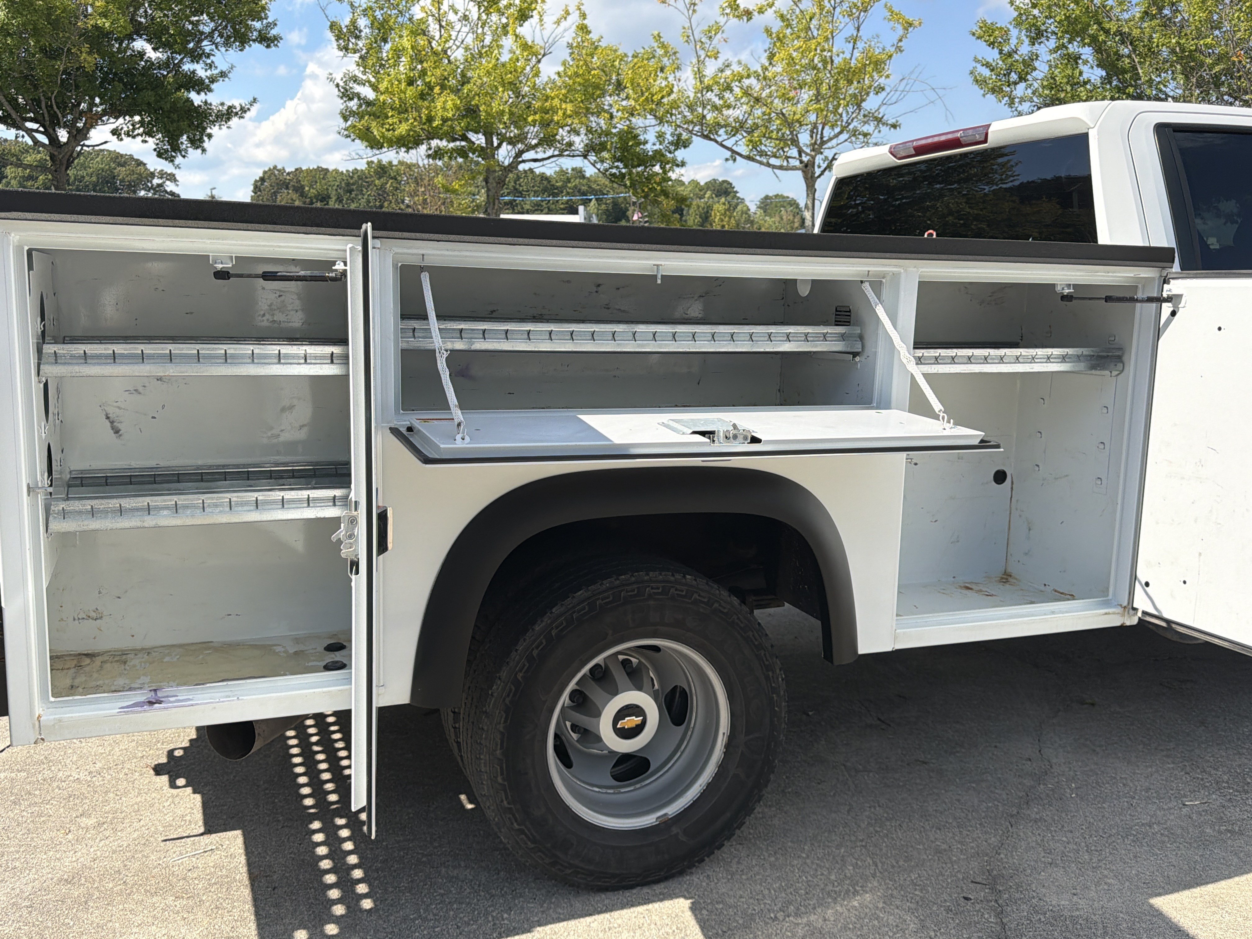 Used 2023 Chevrolet Silverado 3500 W/T w/ WT Convenience Package AWD/4WD image 17