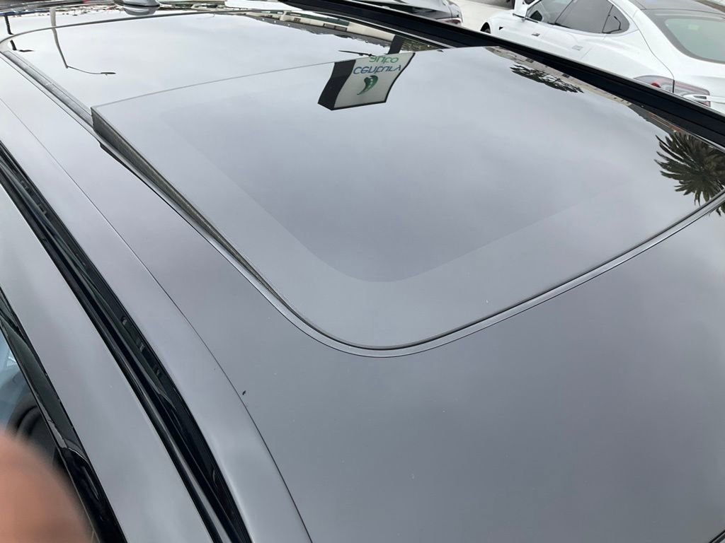 Used 2021 Volvo XC40 P8 Recharge AWD/4WD image 79