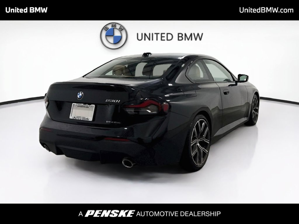 Certified 2024 BMW 230i Coupe w/ Convenience Package RWD image 5