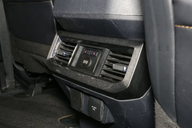 Used 2023 Ford F350 Platinum w/ Tremor Off-Road Package AWD/4WD image 19