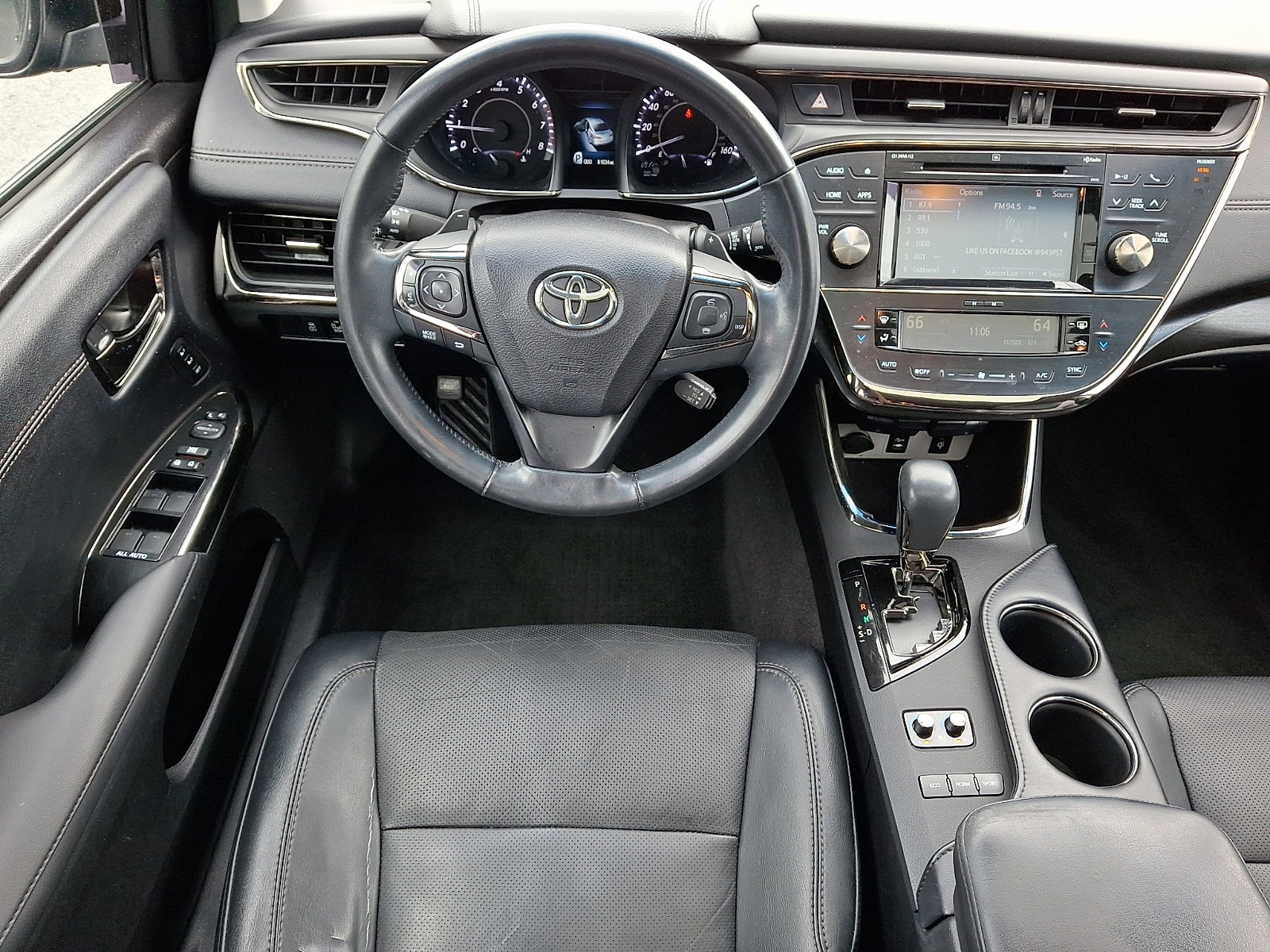 Used 2016 Toyota Avalon Limited w/ Protection Package FWD image 11