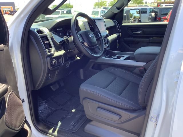 New 2026 RAM 1500 Express AWD/4WD image 7