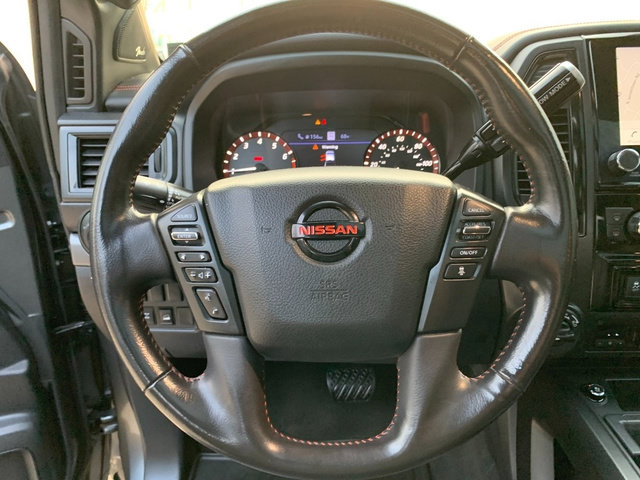 Used 2021 Nissan Titan PRO-4X w/ Pro-4x Convenience Package AWD/4WD image 24