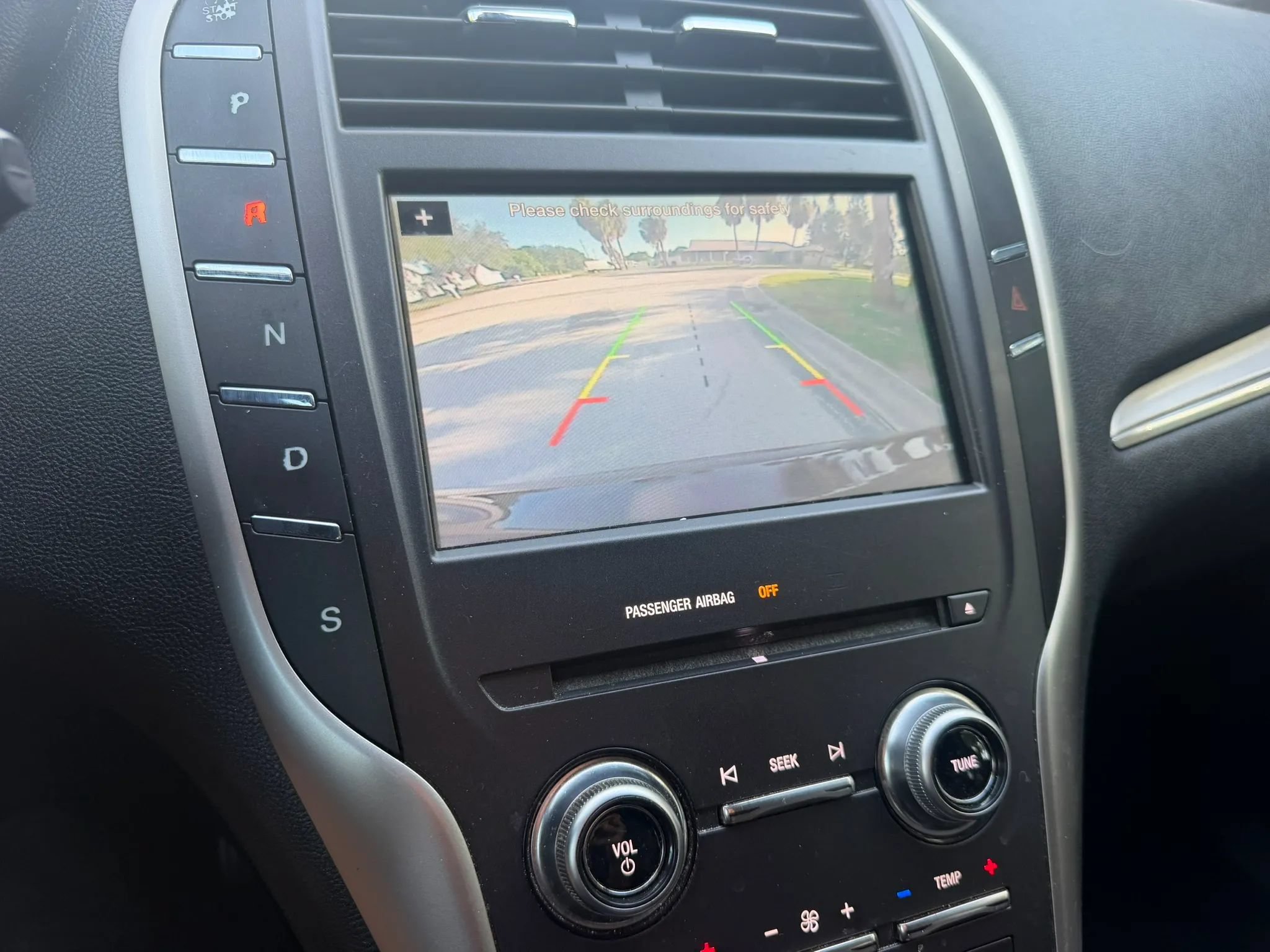 Used 2016 Lincoln MKC Premiere FWD image 19