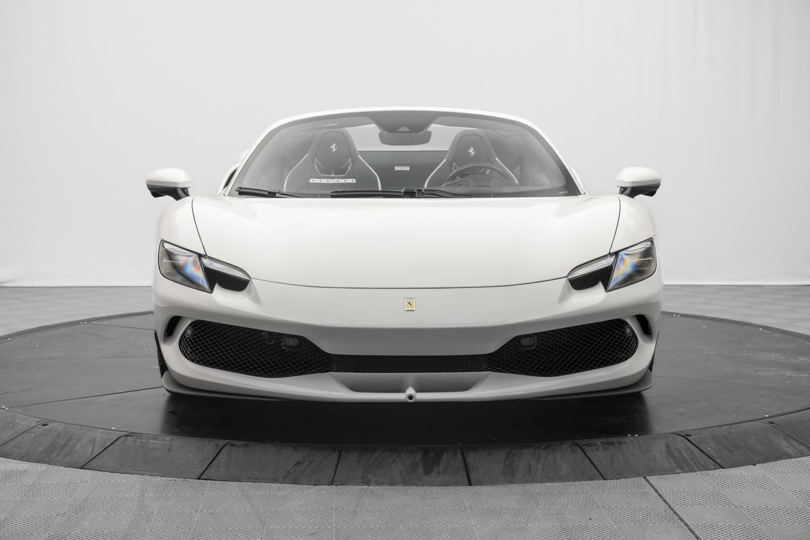 Used 2026 Ferrari 296 GTS RWD image 2