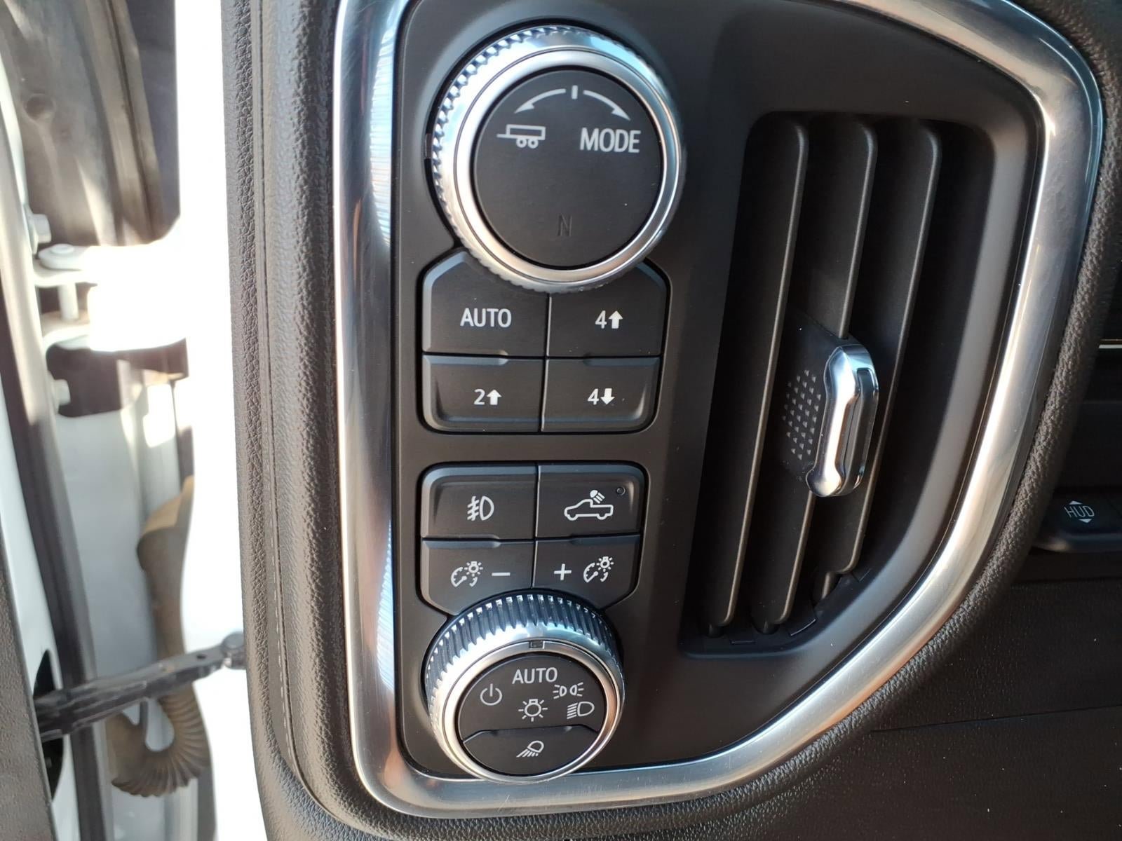 Used 2022 GMC Sierra 2500 Denali w/ Technology Package AWD/4WD image 25