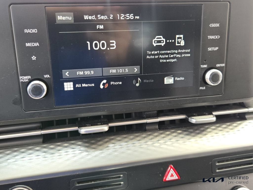 Certified 2022 Kia Carnival LX FWD image 18
