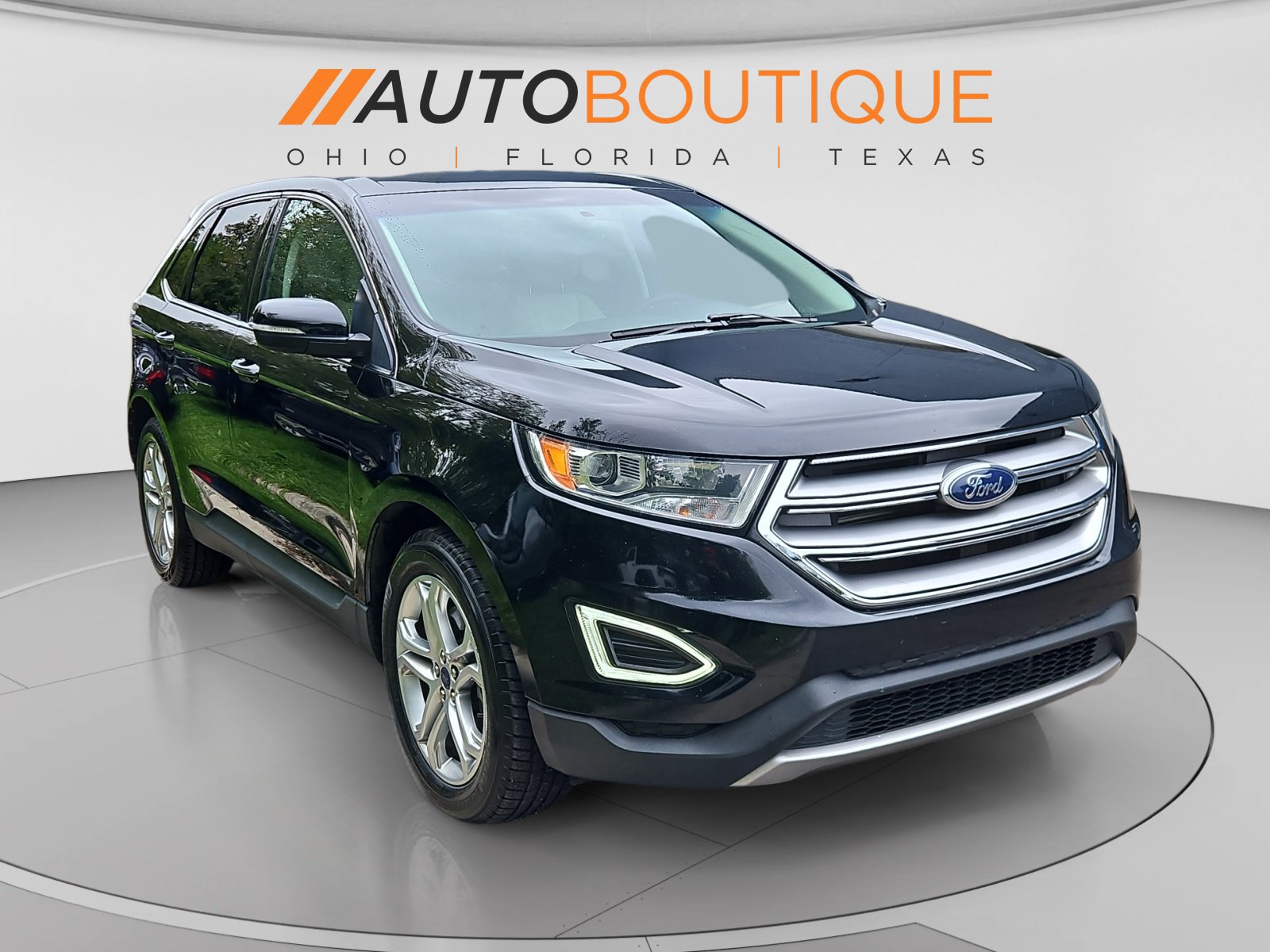 Used 2018 Ford Edge Titanium FWD image 7