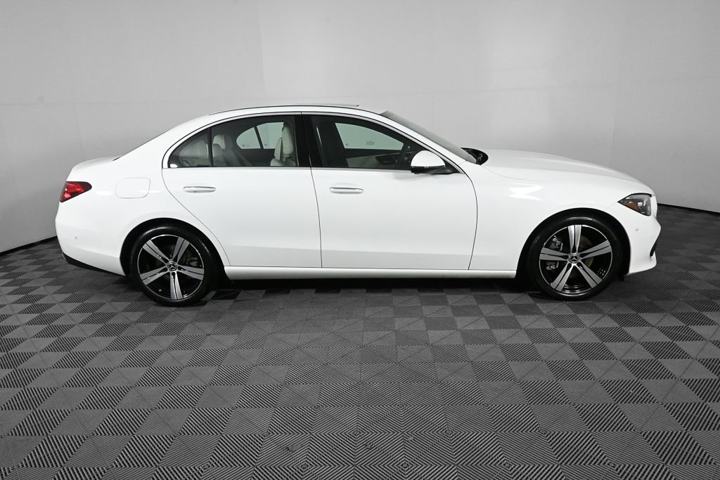 Used 2025 Mercedes-Benz C 300 Sedan image 24