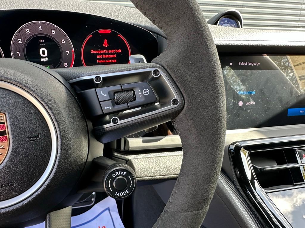 Used 2025 Porsche Panamera 4 image 19