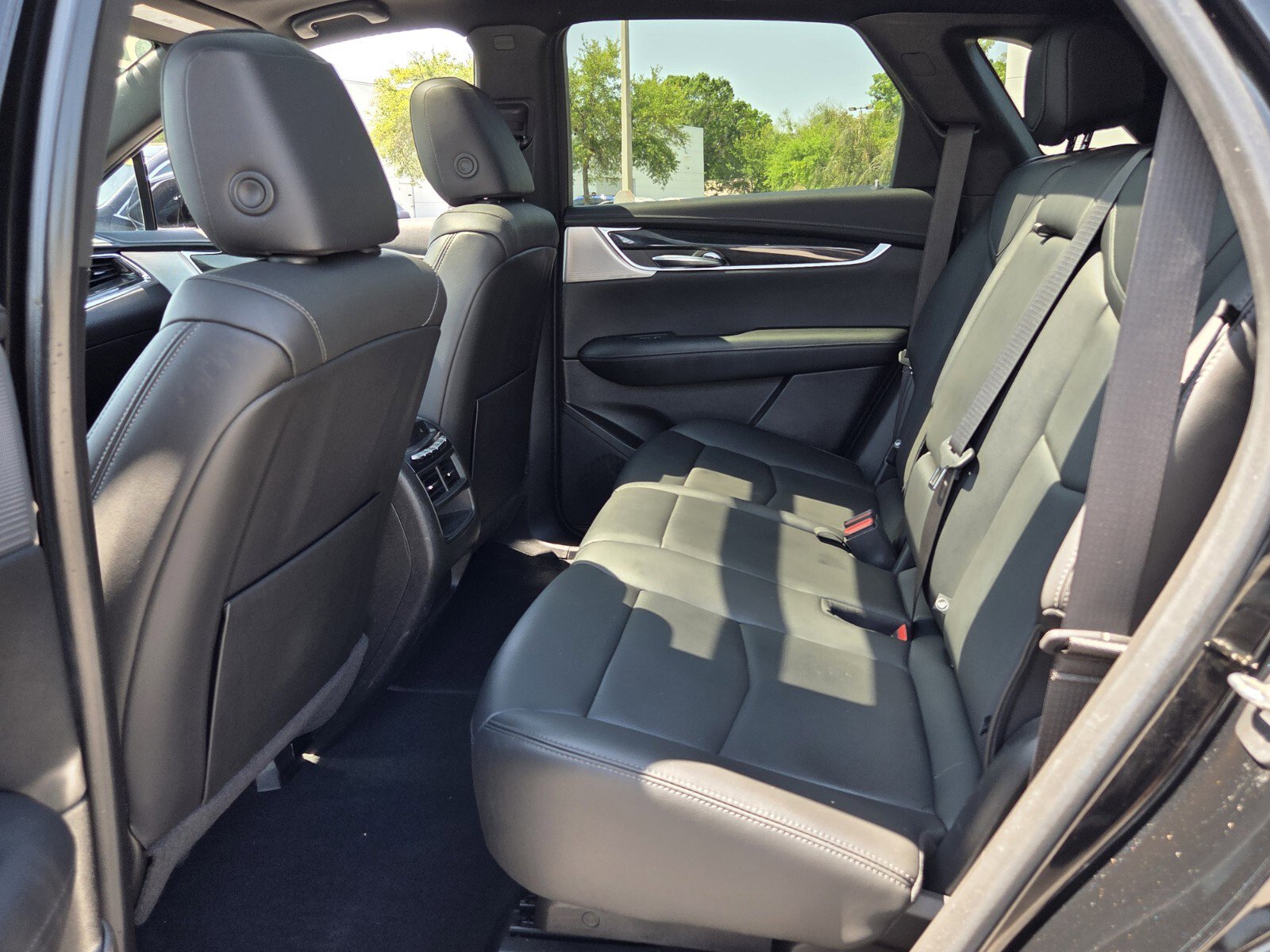 Used 2021 Cadillac XT5 Premium Luxury image 11
