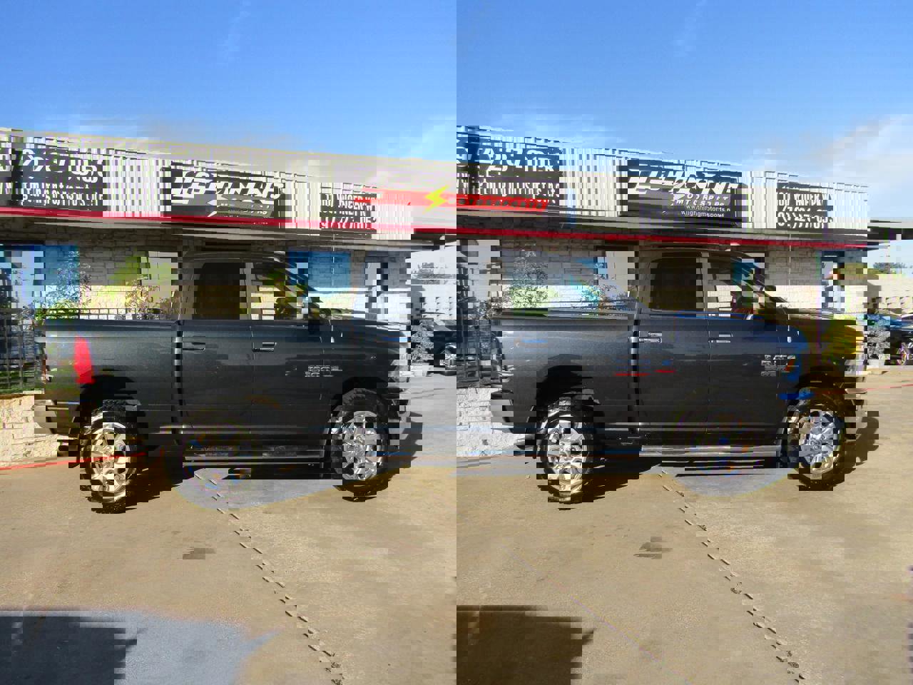 Used 2014 RAM 3500 Big Horn image 5