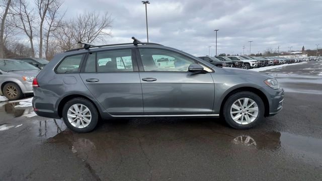 Used 2018 Volkswagen Golf S FWD image 9