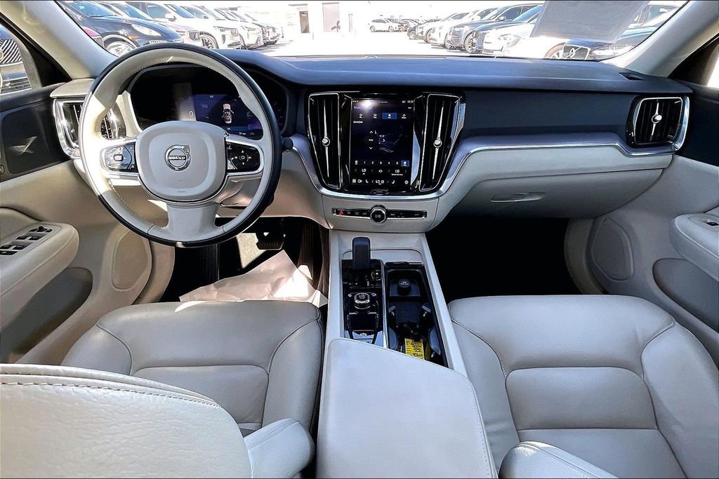 Certified 2024 Volvo S60 B5 Core image 20