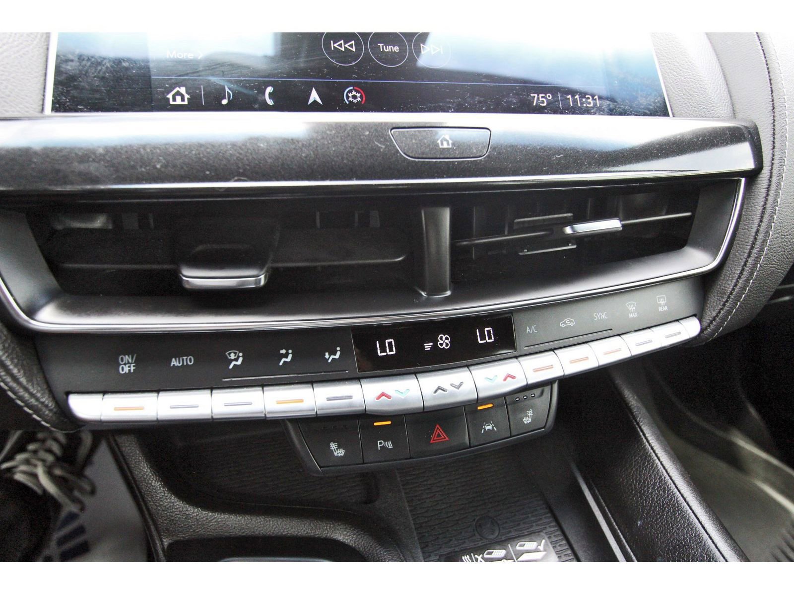 Used 2024 Cadillac CT5 Luxury w/ Sun And Sound Package RWD image 28