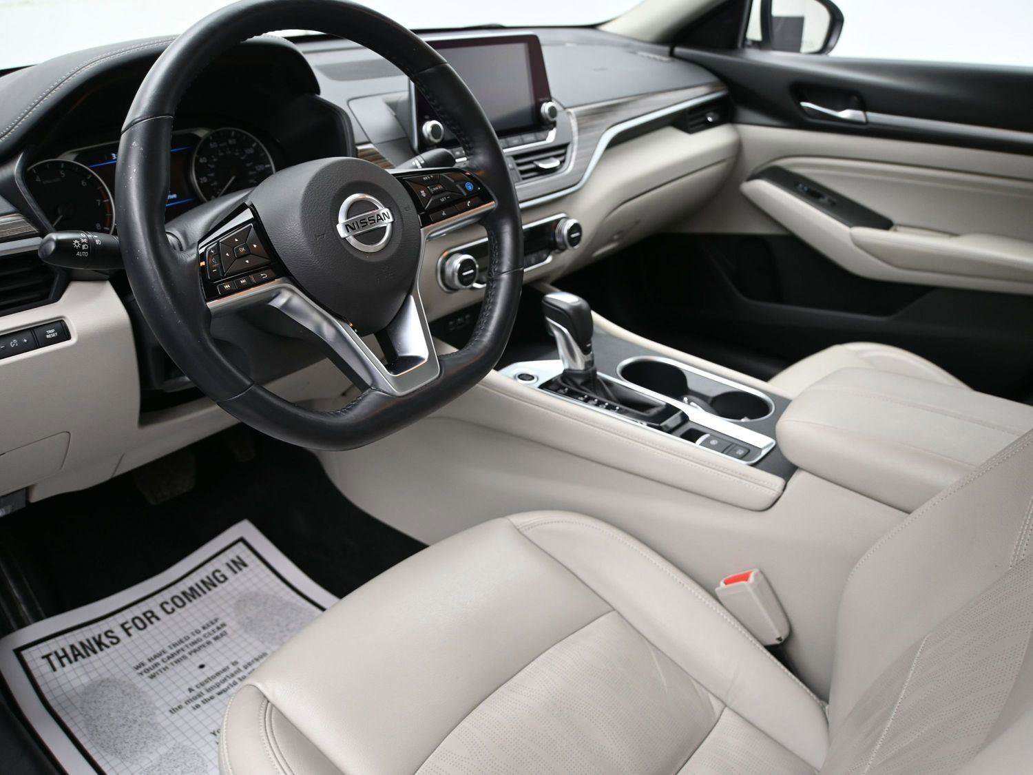 Used 2019 Nissan Altima 2.5 SL image 2