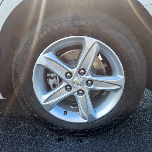 Used 2024 Chevrolet Malibu LT FWD image 33