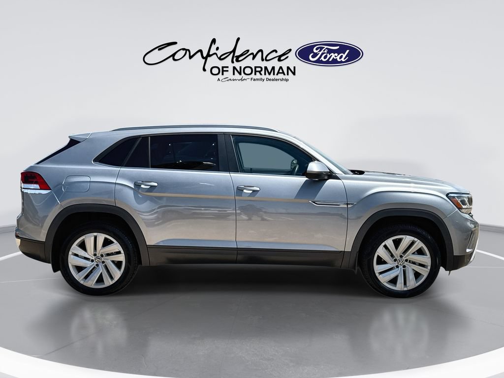 Used 2021 Volkswagen Atlas Cross Sport SE AWD/4WD image 10