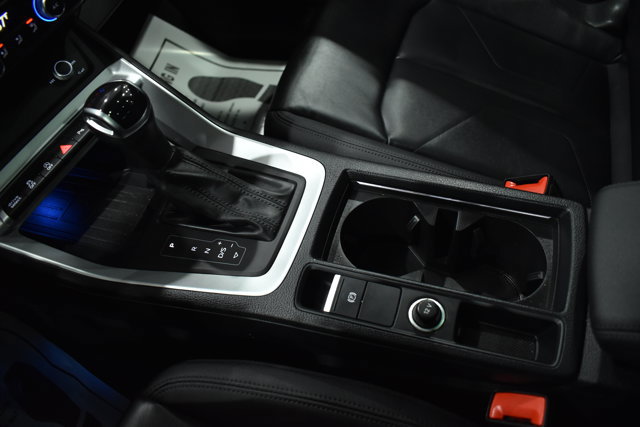 Used 2022 Audi Q3 2.0T Premium Plus w/ Premium Plus Package image 22