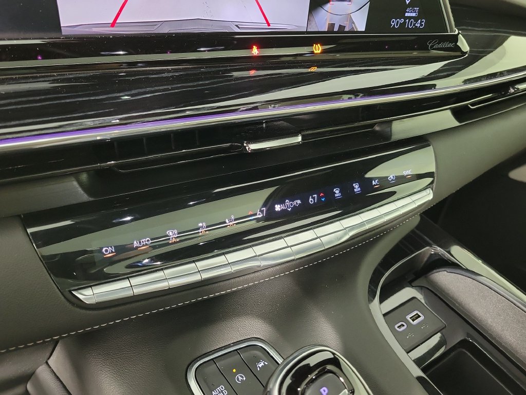 Used 2021 Cadillac Escalade Sport w/ Driver Assist Tech Package AWD/4WD image 30