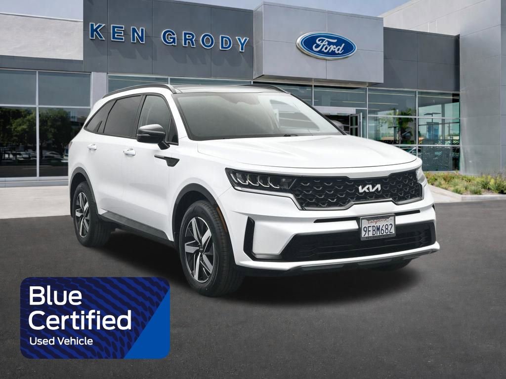 Used 2023 Kia Sorento S w/ Panoramic Sunroof Package image 1