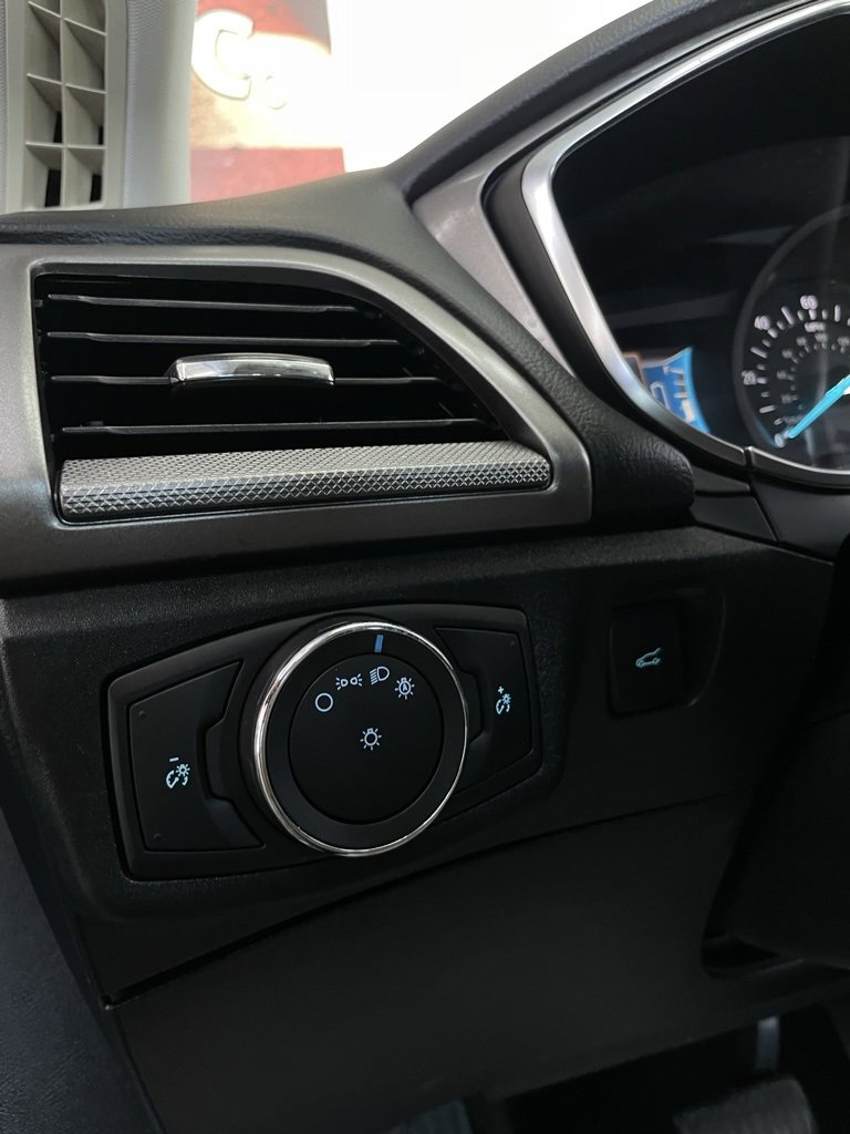 Used 2018 Ford Fusion S image 22