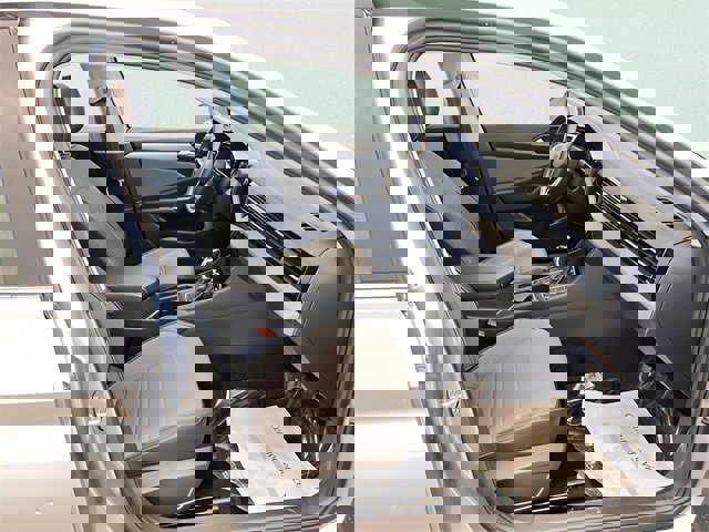 Used 2025 Volkswagen Jetta SE image 9