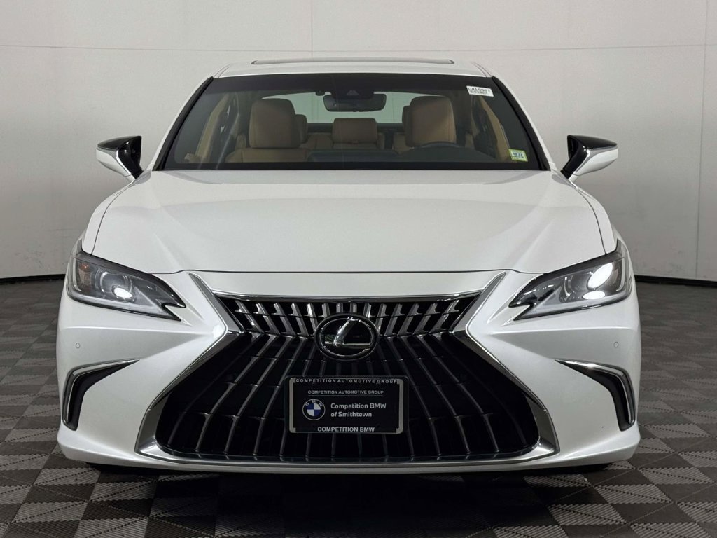 Used 2024 Lexus ES 350 w/ Premium Package FWD image 6