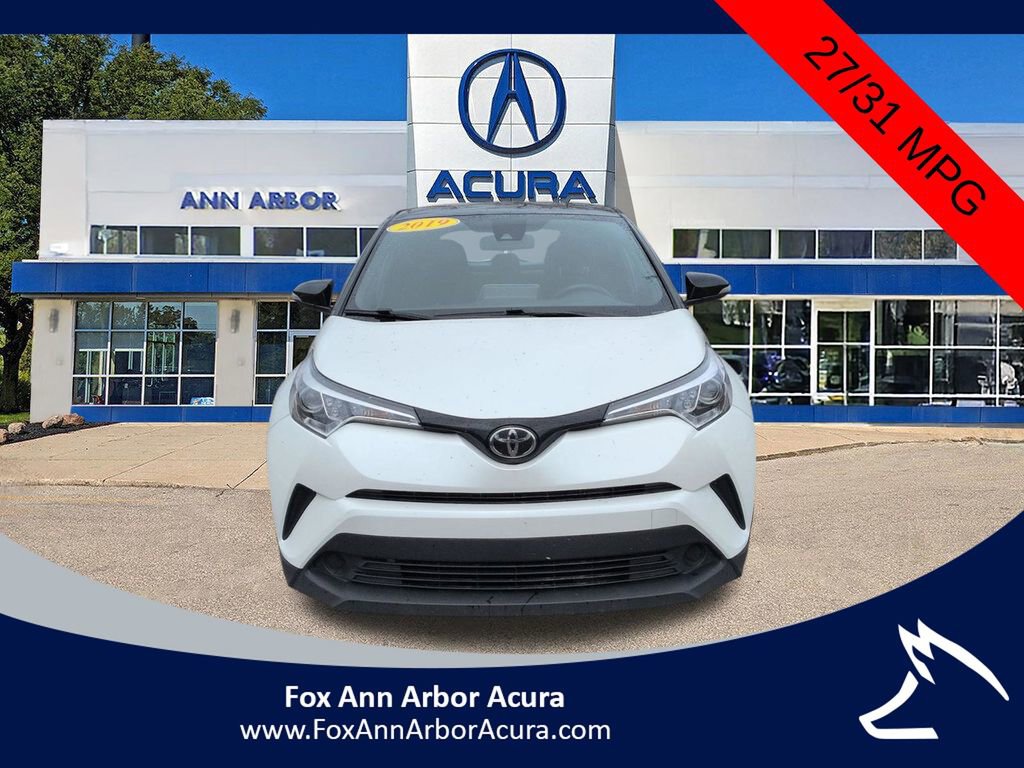 Used 2019 Toyota C-HR XLE image 8