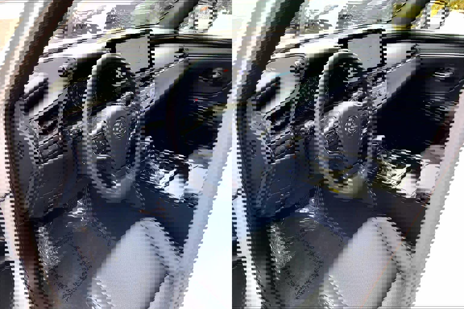 Certified 2025 Lexus ES 350 w/ Premium Package image 18