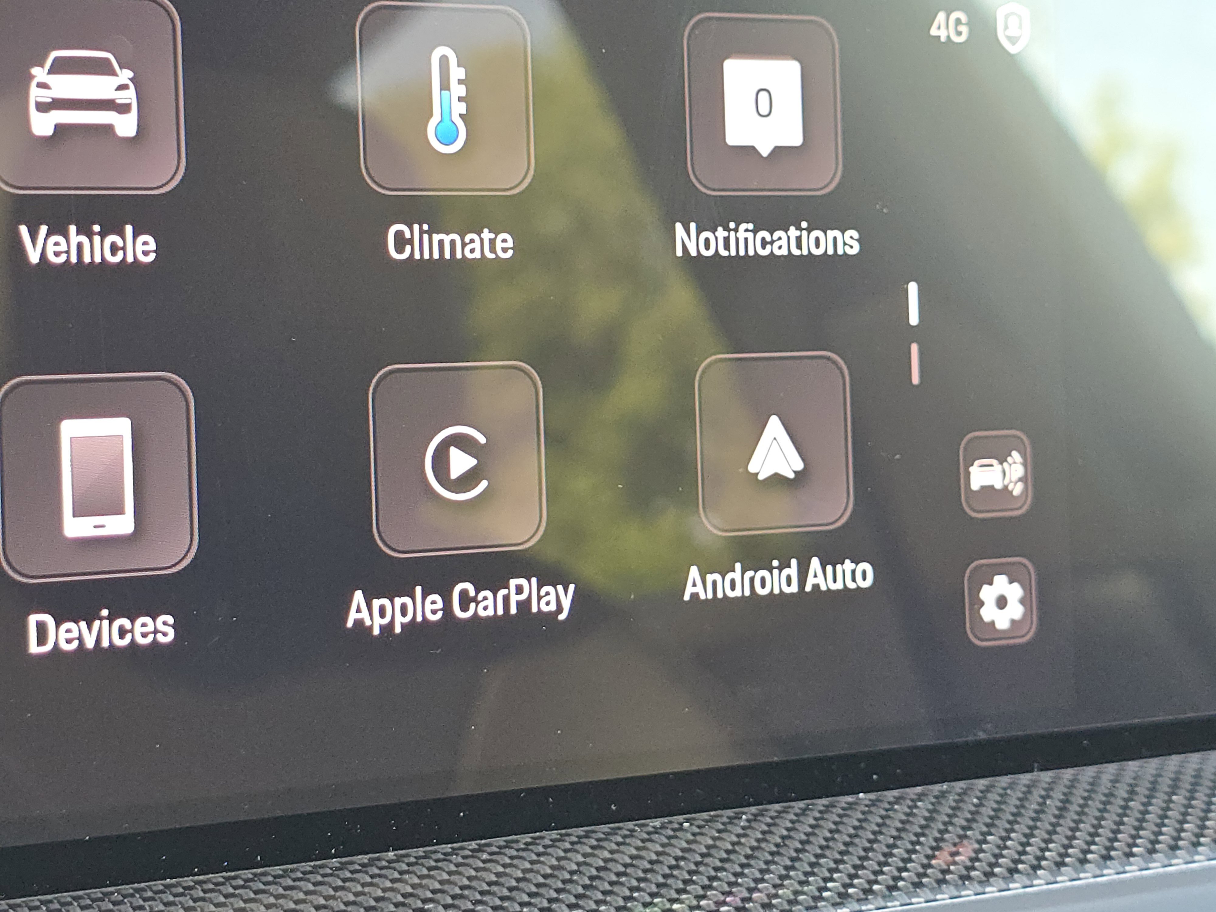 New 2025 Porsche Cayenne GTS image 24