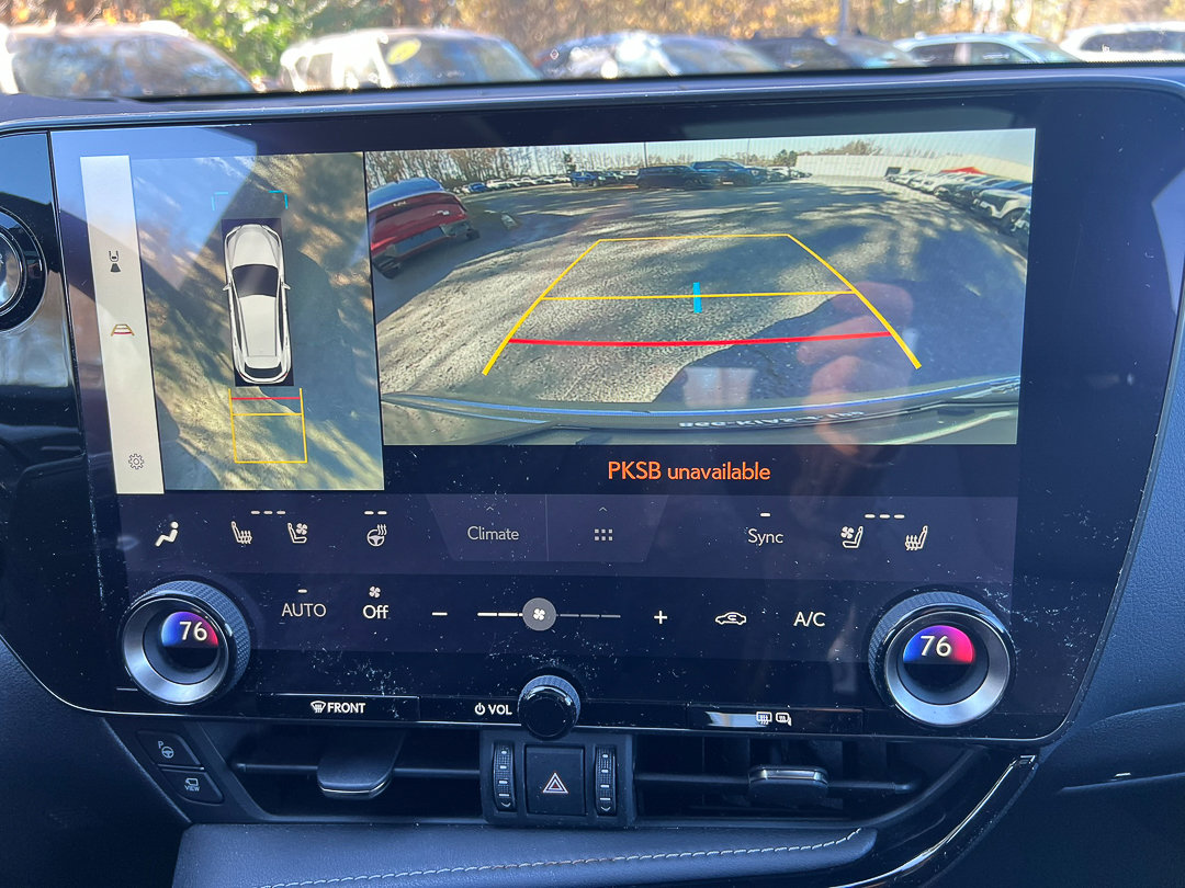 Used 2024 Lexus NX 300h AWD w/ Luxury Package image 21